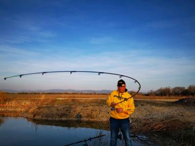 Majster Slovenska vo feederi Jaro Haššo recenzuje feeder prúty Majster Slovenska vo feederi Jaro Haššo recenzuje feeder prúty