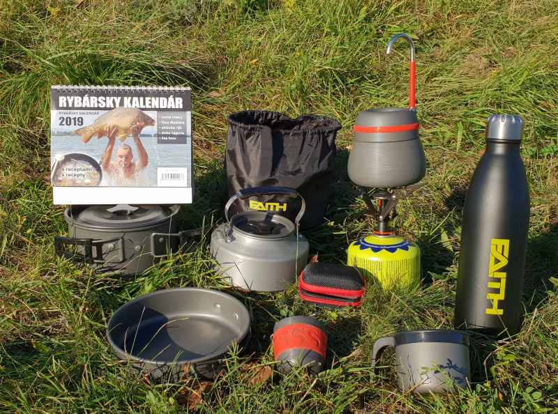 Rybársky kempingový set na kávu a jedlo