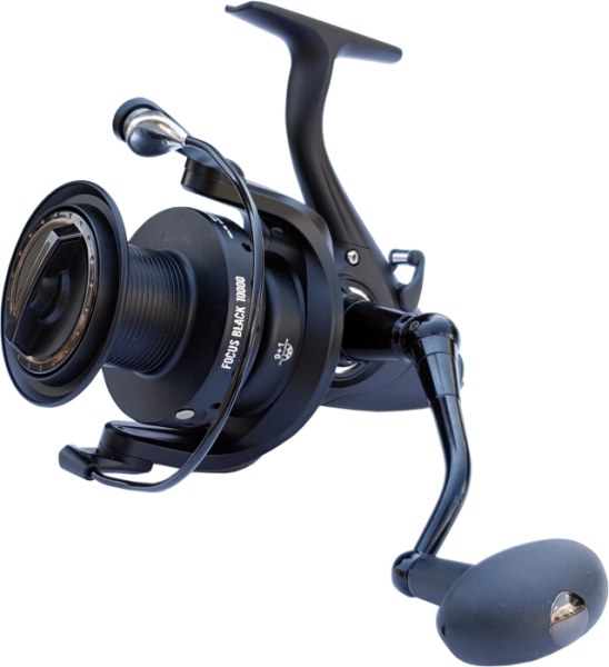 Kaprársky navijak s voľnobežkou Focus Black 10000