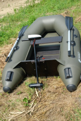 Albastar AKCIA-�ln + ZDARMA motor Rhino Cobold