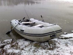 Albastar AKCIA-�ln + ZDARMA motor Rhino VX 28