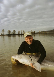 Celorone nositen mikina vhodn ako stredn vrstva