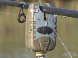  Farby zelen erven modr a lt  s sasou tohto signaliztoru zberu a je na vs ak krytku si zvolte a na farbu pri zbere