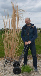 Rybrsky teleskopick vozk na prepravu vstroje