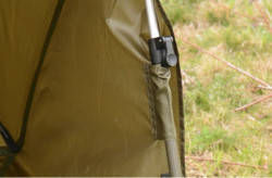 Brolly s d�dnikovou kon�trukciou a bo�nicami 3m