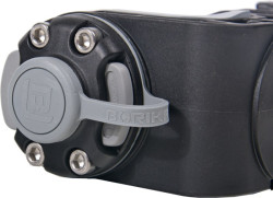 Univerzlny zverk FASTEN