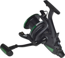 Kapr�rske navijaky Tandem Baits CR10000