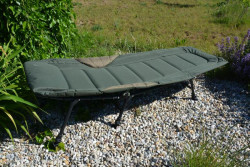 Lehtko so iestimi nohami a vankom