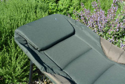 Lehtko so iestimi nohami a vankom