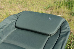 Lehtko so iestimi nohami a vankom