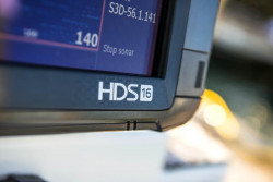 Sonar LOWRANCE HDS-16 Carbon