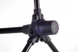 Kompaktn skladac stojan na tri rybrske prty