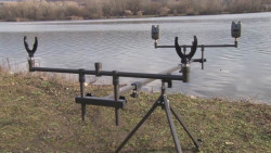 AKCIA-kapr�rske pr�ty+ tripod+ signaliz�tory+ rohatinka