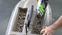 Komory na zavacch lokch M2 mete naplni boilies - peletami - partiklom aj sypkmi krmivami alebo method mixom